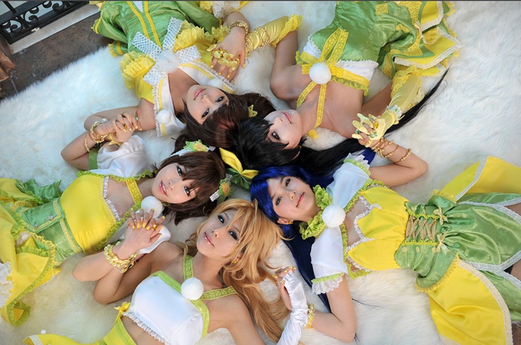 y-tuong-gay-xon-xao-chang-fan-anime-tim-vo-cosplayer-684cd85633302